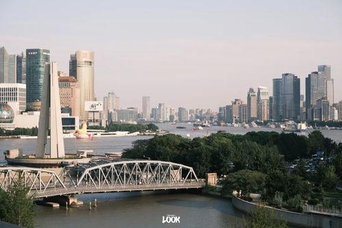 苏州河,流淌的上海记忆与城市变迁的见证